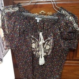 Size M blouse